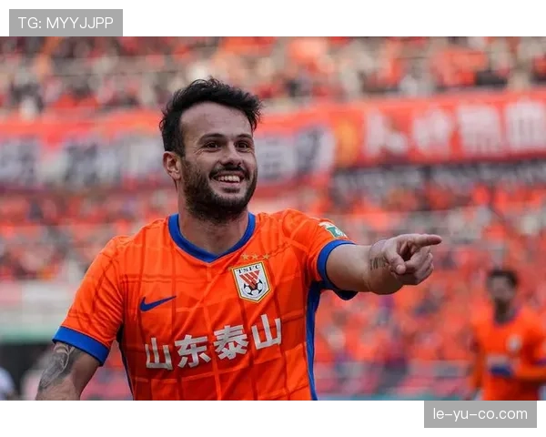 中超争冠白热化：豪门混战局势胶着，悬念持续升级