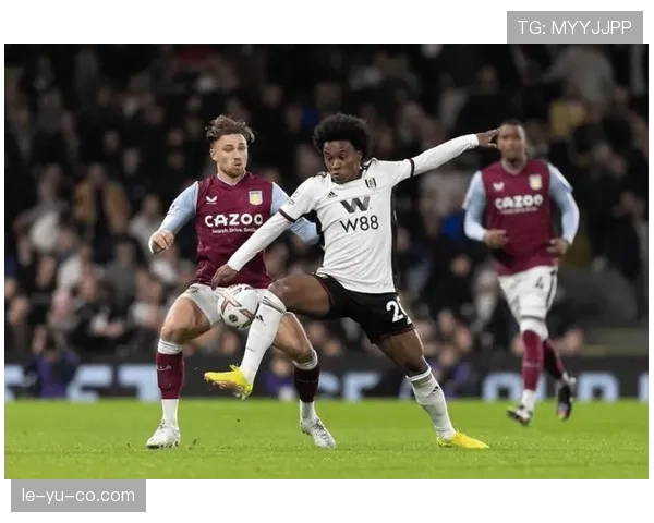 扎尔里英超表现稳健，助力球队持续保持争冠竞争力