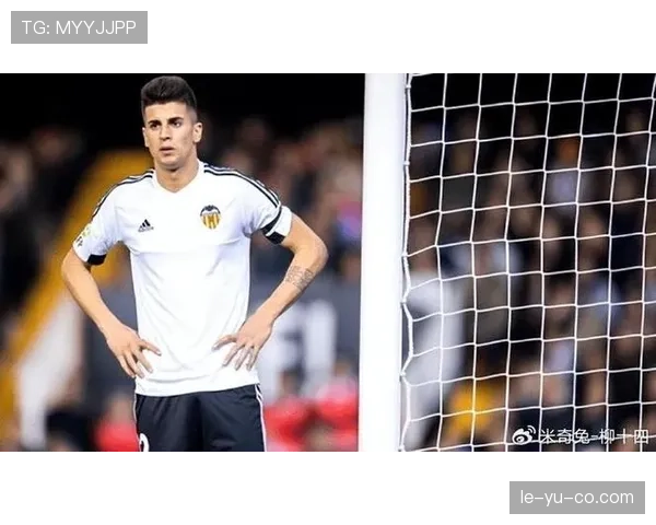 若昂·坎塞洛:本菲卡青训出品的技术型边卫解析 若昂·坎塞洛:本菲卡青训出品的技术型边卫解析