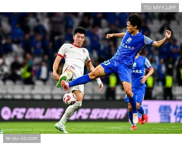 上海申花边路利用有限，进攻宽度不足是否制约战术展开？